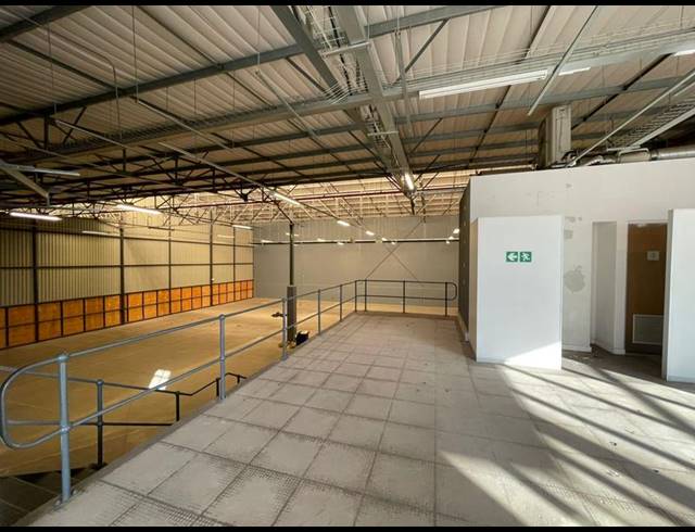 INDUSTRIAL PROPERTY TO RENT IN LOUWLARDIA